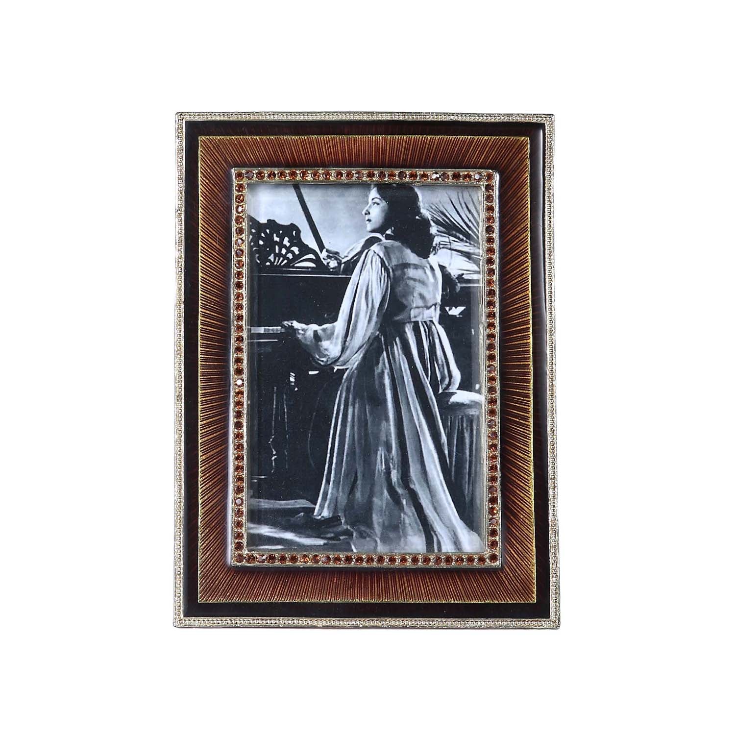 Derby Gold Beveled Glass Photo Frame - Medium