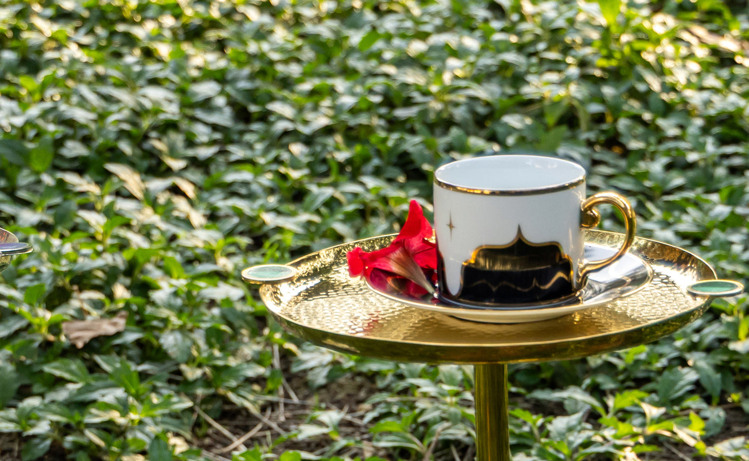 ANAAR - TEA CUP & SAUCER - SET OF 4