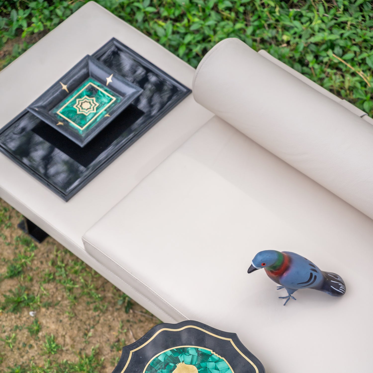 OCCASSIONAL SEATING BENCH