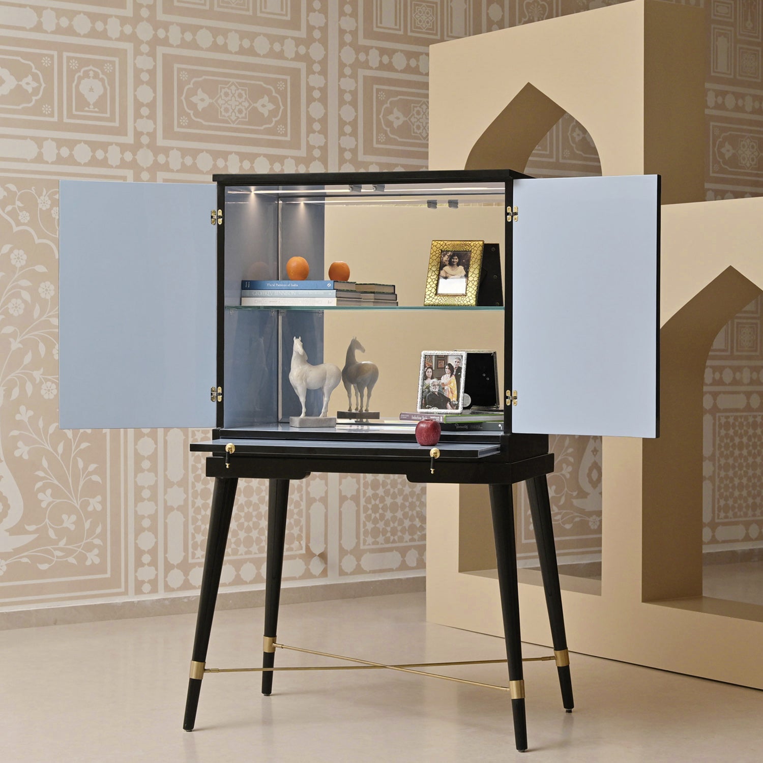 BAR BAR DEKHO - SAVAARI 2 | Casapop Art Furniture