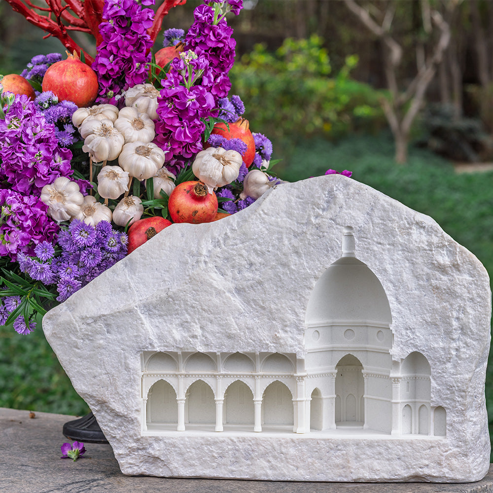 Monument Sculpture