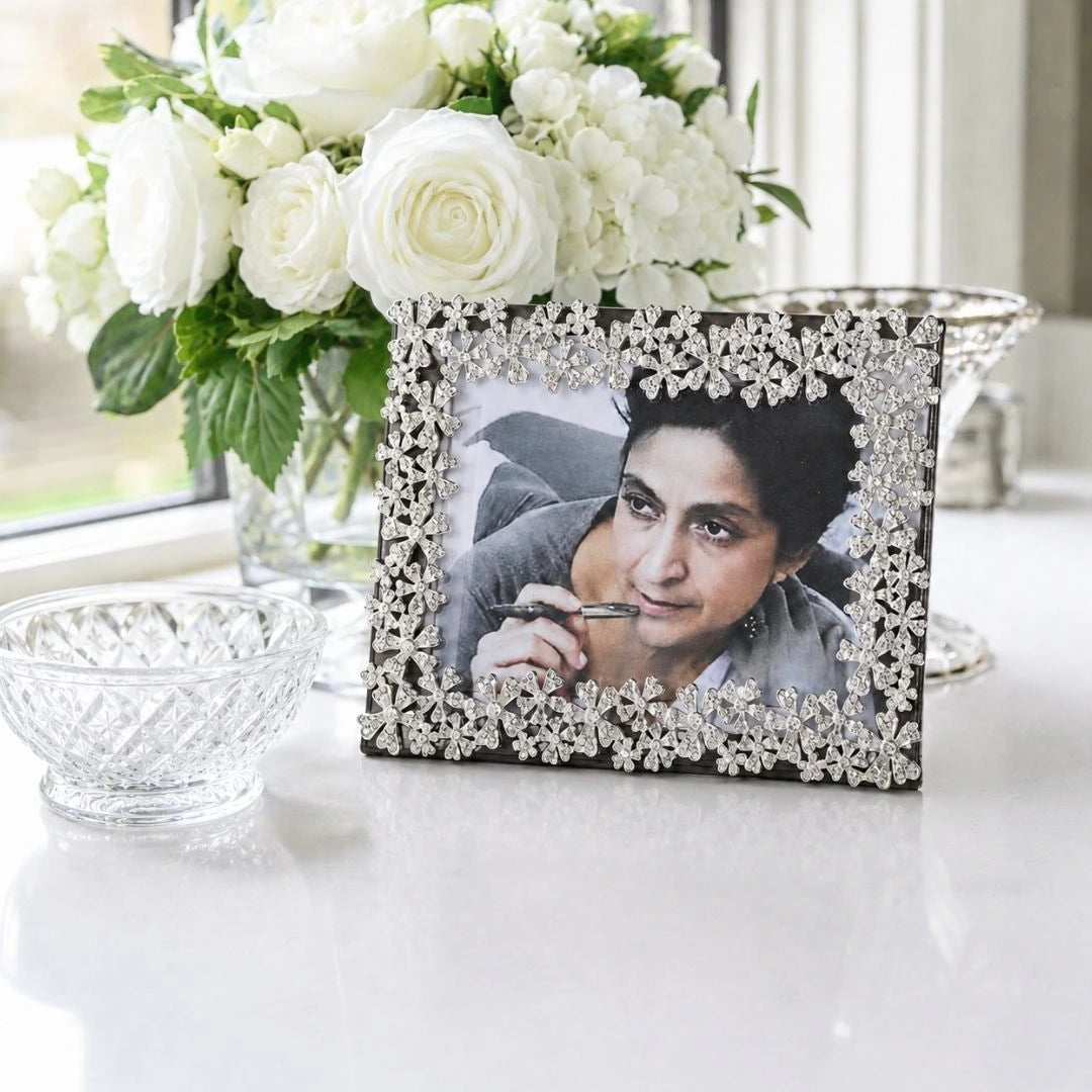 Garland Silver Photo Frame - Medium