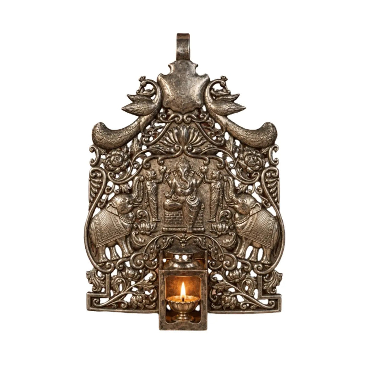 Silver Ganesha Wall Sconce Artefacts
Artifacts
South Indian artifacts
Indian artefacts