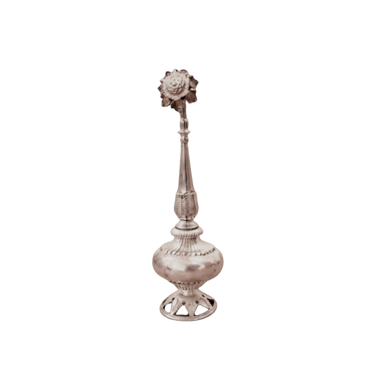 Antique Silver Rose water Spinkler Artefacts
Artifacts
South Indian artifacts
Indian artefacts