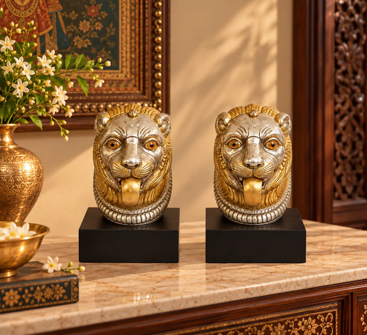 Arzaani
Lion Palanquin Artefacts
Artifacts
South Indian artifacts
Indian artefacts