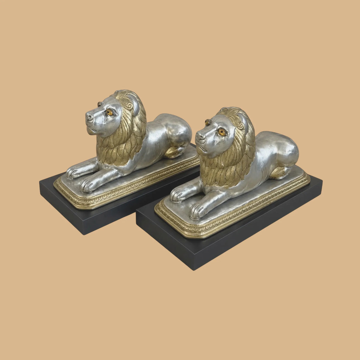 Arzaani Atelier
Metal Lions Artefacts
Artifacts
South Indian artifacts
Indian artefacts